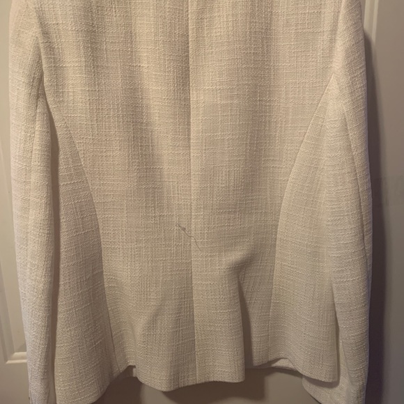 NEW LAGERFELD CREAM BLAZER 8 - Picture 3 of 5